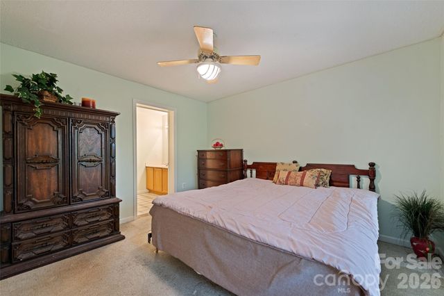 42 Greenview Drive, Maggie Valley, NC 28751