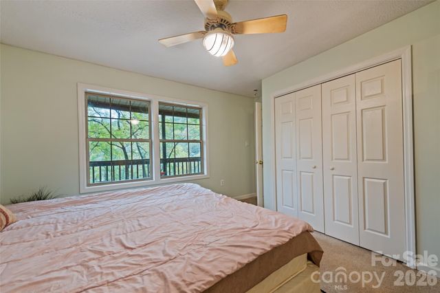 42 Greenview Drive, Maggie Valley, NC 28751