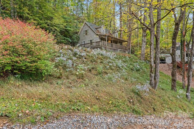 42 Greenview Drive, Maggie Valley, NC 28751