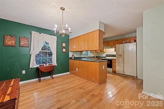 42 Greenview Drive, Maggie Valley, NC 28751