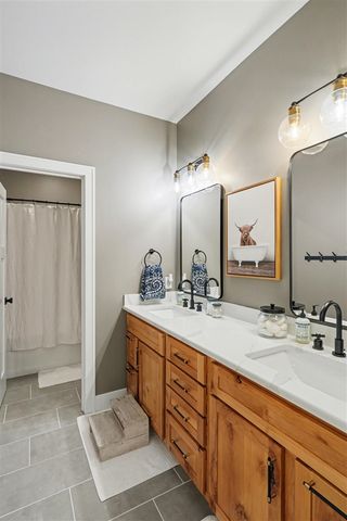 7433 Walsh Road, Dexter, MI 48130