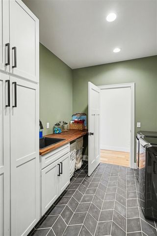 7433 Walsh Road, Dexter, MI 48130