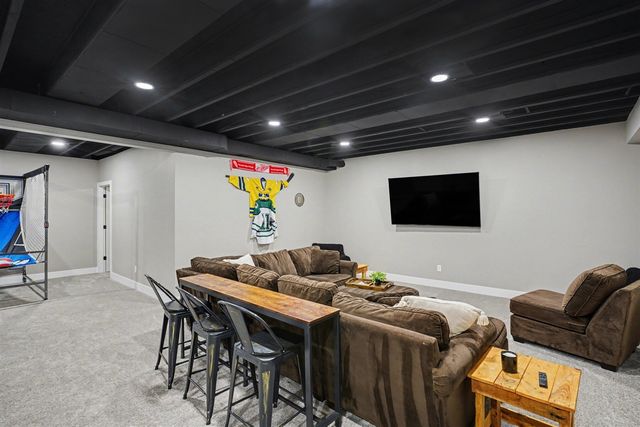 7433 Walsh Road, Dexter, MI 48130