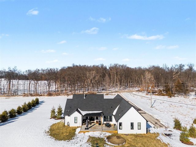 7433 Walsh Road, Dexter, MI 48130
