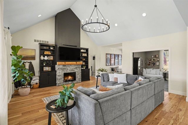 7433 Walsh Road, Dexter, MI 48130