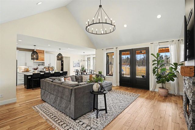 7433 Walsh Road, Dexter, MI 48130