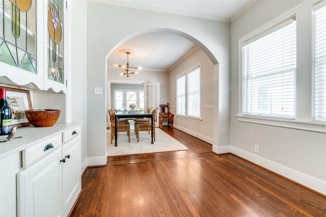 5915 Monticello Avenue, Dallas, TX 75206