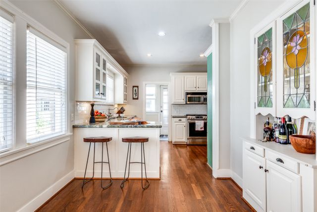 5915 Monticello Avenue, Dallas, TX 75206