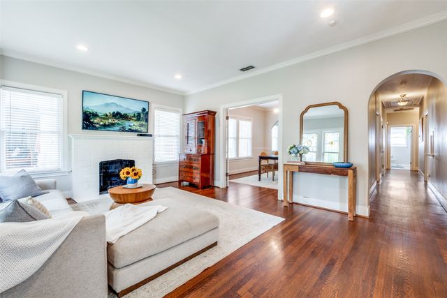 5915 Monticello Avenue, Dallas, TX 75206