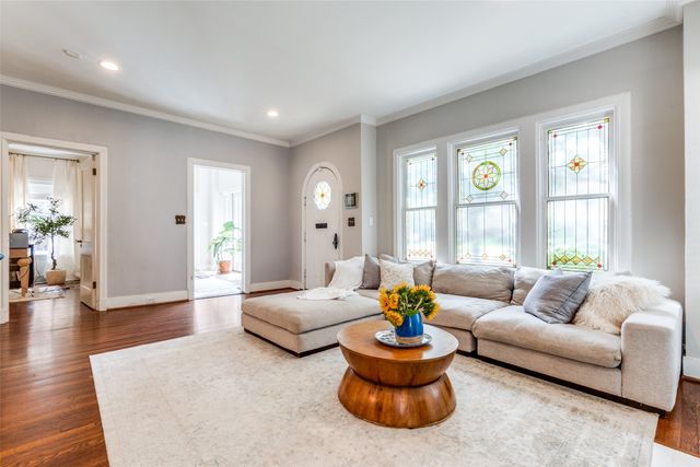 5915 Monticello Avenue, Dallas, TX 75206