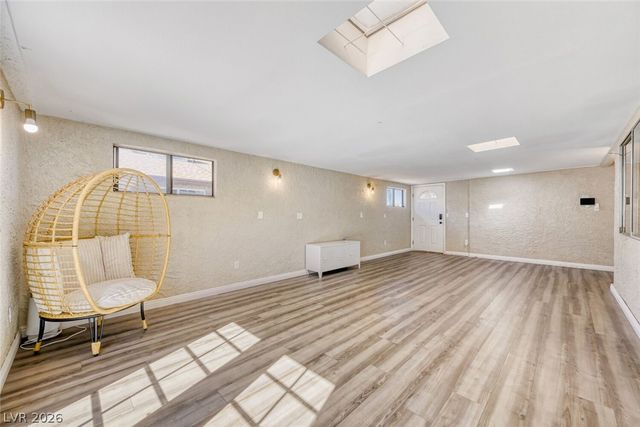 325 West Rochell Drive, Henderson, NV 89015