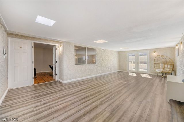 325 West Rochell Drive, Henderson, NV 89015