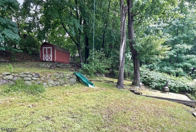 64 Valley Rd, Butler Boro, NJ 07405
