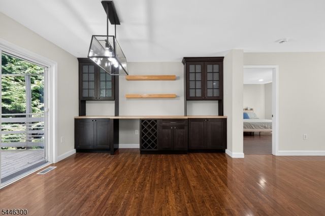 64 Valley Rd, Butler Boro, NJ 07405
