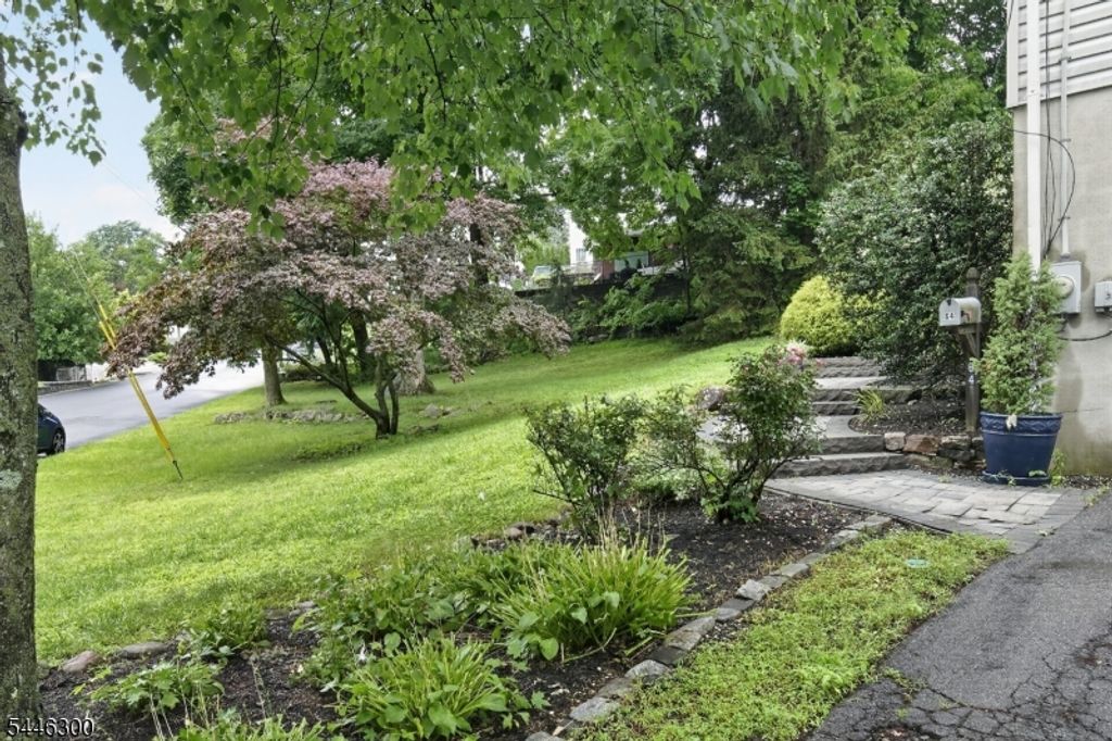 64 Valley Rd, Butler Boro, NJ 07405 — photo 3