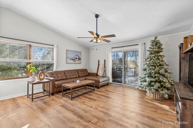 117 SW BENEDICT Drive, Poplar Grove, IL 61065