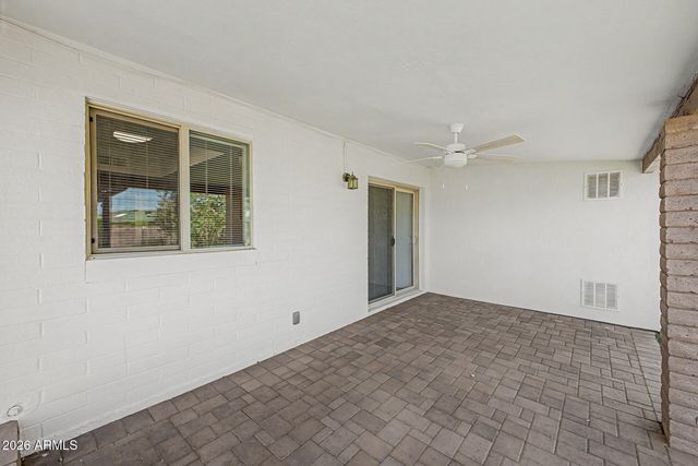 3910 E SHANGRI LA Road, Phoenix, AZ 85028