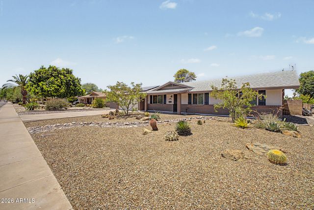 3910 E SHANGRI LA Road, Phoenix, AZ 85028