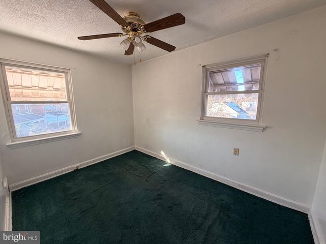 1001 30TH ST SE, Washington, DC 20019