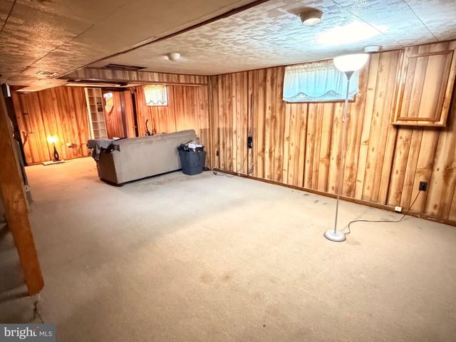 1001 30TH ST SE, Washington, DC 20019