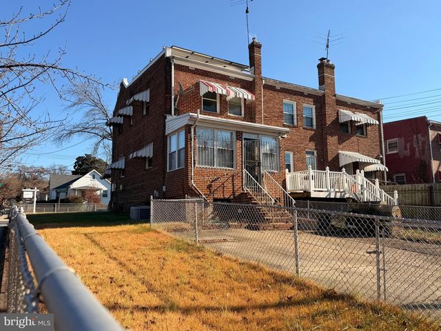 1001 30TH ST SE, Washington, DC 20019