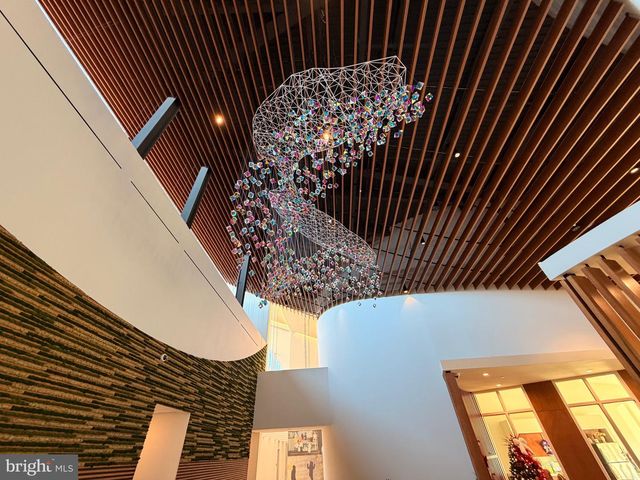 1001 30TH ST SE, Washington, DC 20019