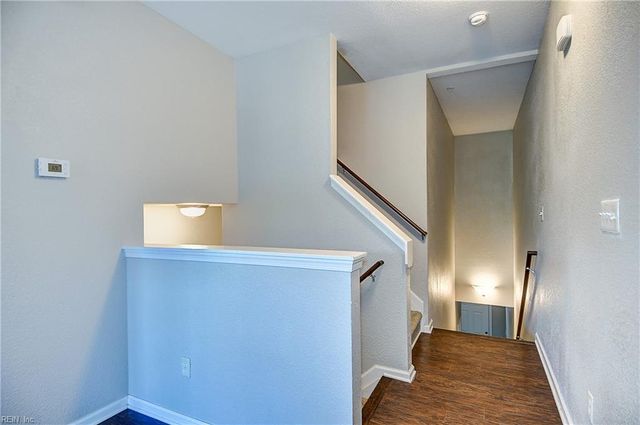 239 Breccia LN, Virginia Beach, VA 23462
