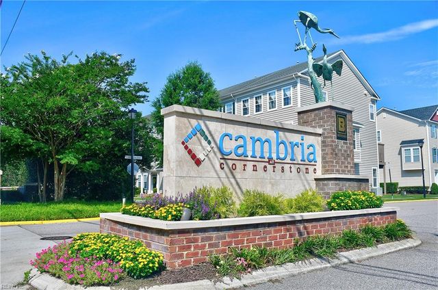 239 Breccia LN, Virginia Beach, VA 23462