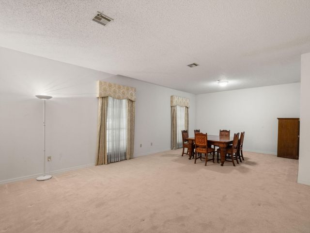 304 Broad St, Deridder, LA 70634