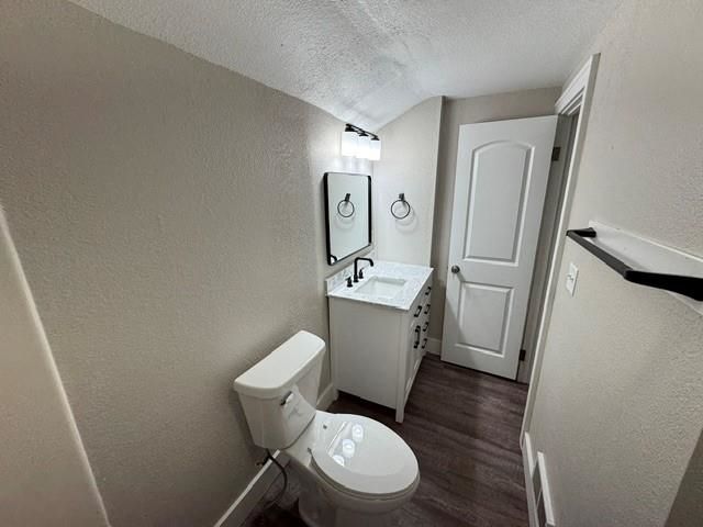 1004 S Kinney Avenue, Pleasant, MI 48858