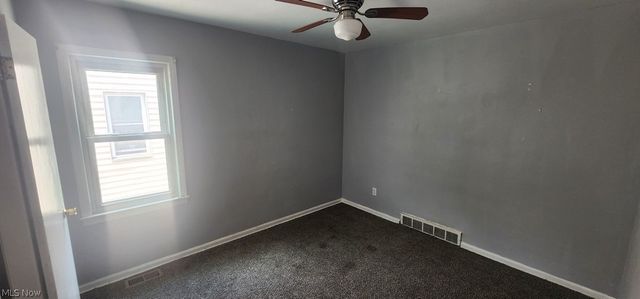 14809 Rockside Road, Maple Heights, OH 44137