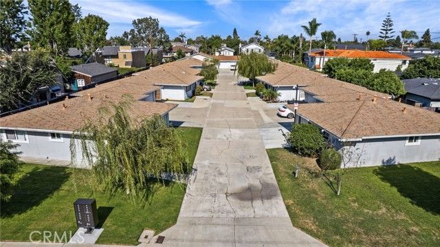 184 E 21st St, Costa Mesa, CA 92627