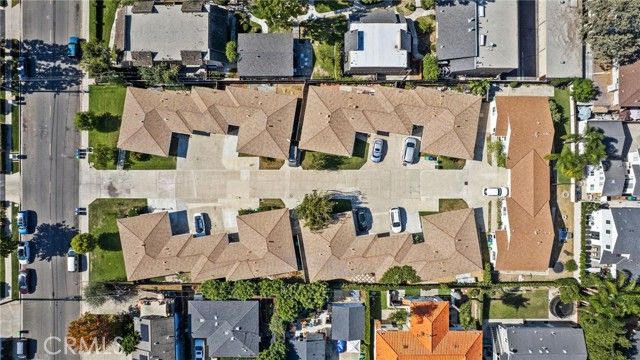 184 E 21st St, Costa Mesa, CA 92627