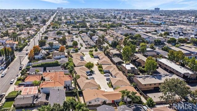 184 E 21st St, Costa Mesa, CA 92627