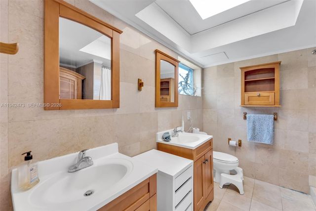 11840 NE 19th Drive 9, North Miami, FL 33181