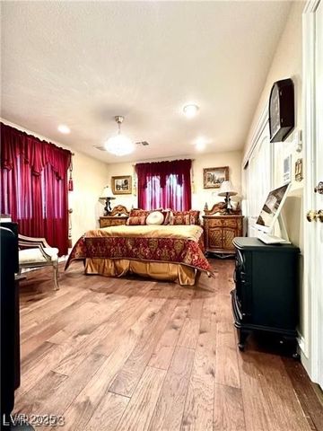 7258 Loma Alta Circle, Las Vegas, NV 89120