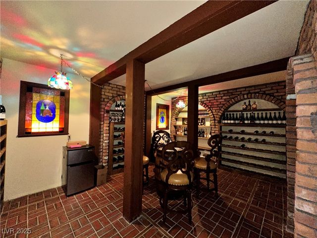 7258 Loma Alta Circle, Las Vegas, NV 89120