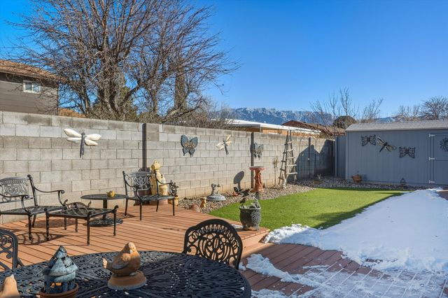 6805 Orphelia Avenue NE, Albuquerque, NM 87109
