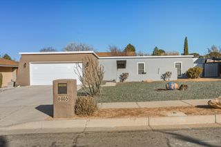 6805 Orphelia Avenue NE, Albuquerque, NM 87109