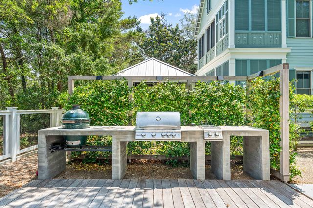 765 Western Lake Drive, Santa Rosa Beach, FL 32459