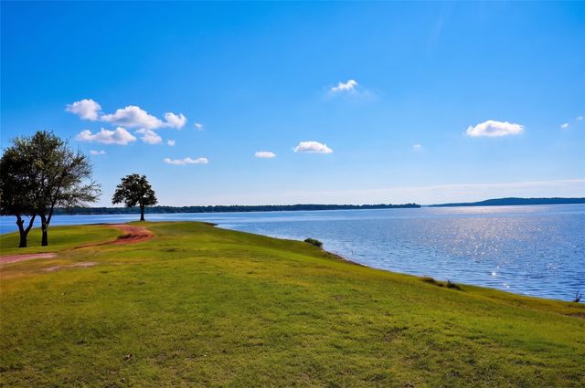 432 Pasadera Circle, Gordonville, TX 76245