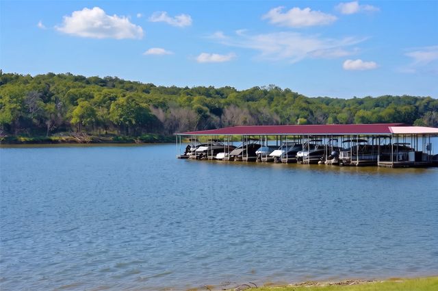 432 Pasadera Circle, Gordonville, TX 76245