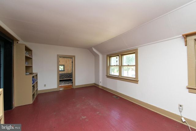 201 RAILROAD AVE, Franklinville, NJ 08322