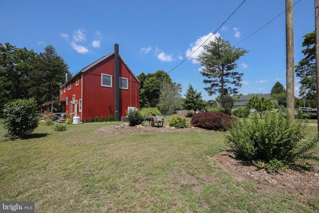 201 RAILROAD AVE, Franklinville, NJ 08322
