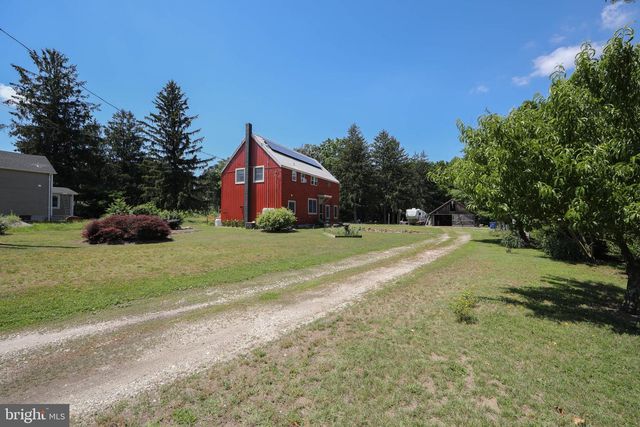 201 RAILROAD AVE, Franklinville, NJ 08322