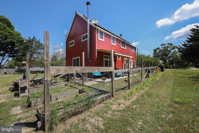 201 RAILROAD AVE, Franklinville, NJ 08322