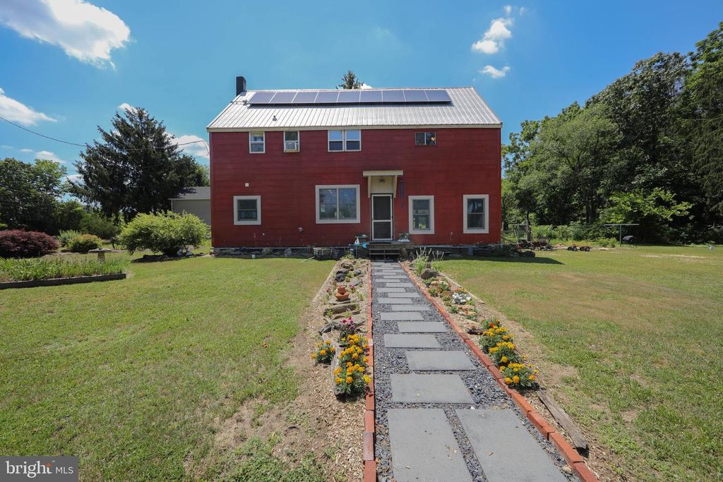 201 RAILROAD AVE, Franklinville, NJ 08322