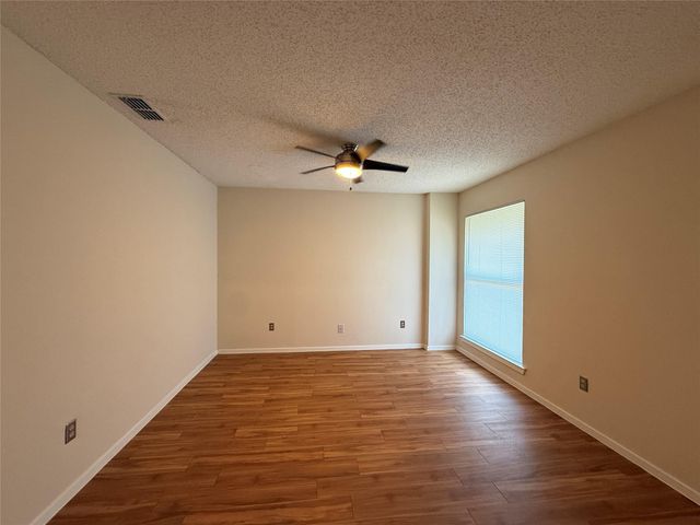 4520 Depew Ave B, Austin, TX 78751