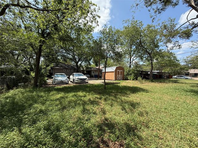 4520 Depew Ave B, Austin, TX 78751