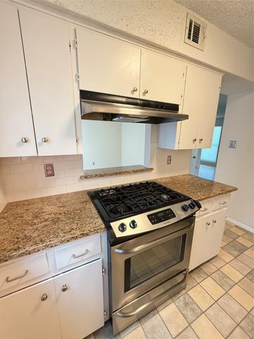 4520 Depew Ave B, Austin, TX 78751